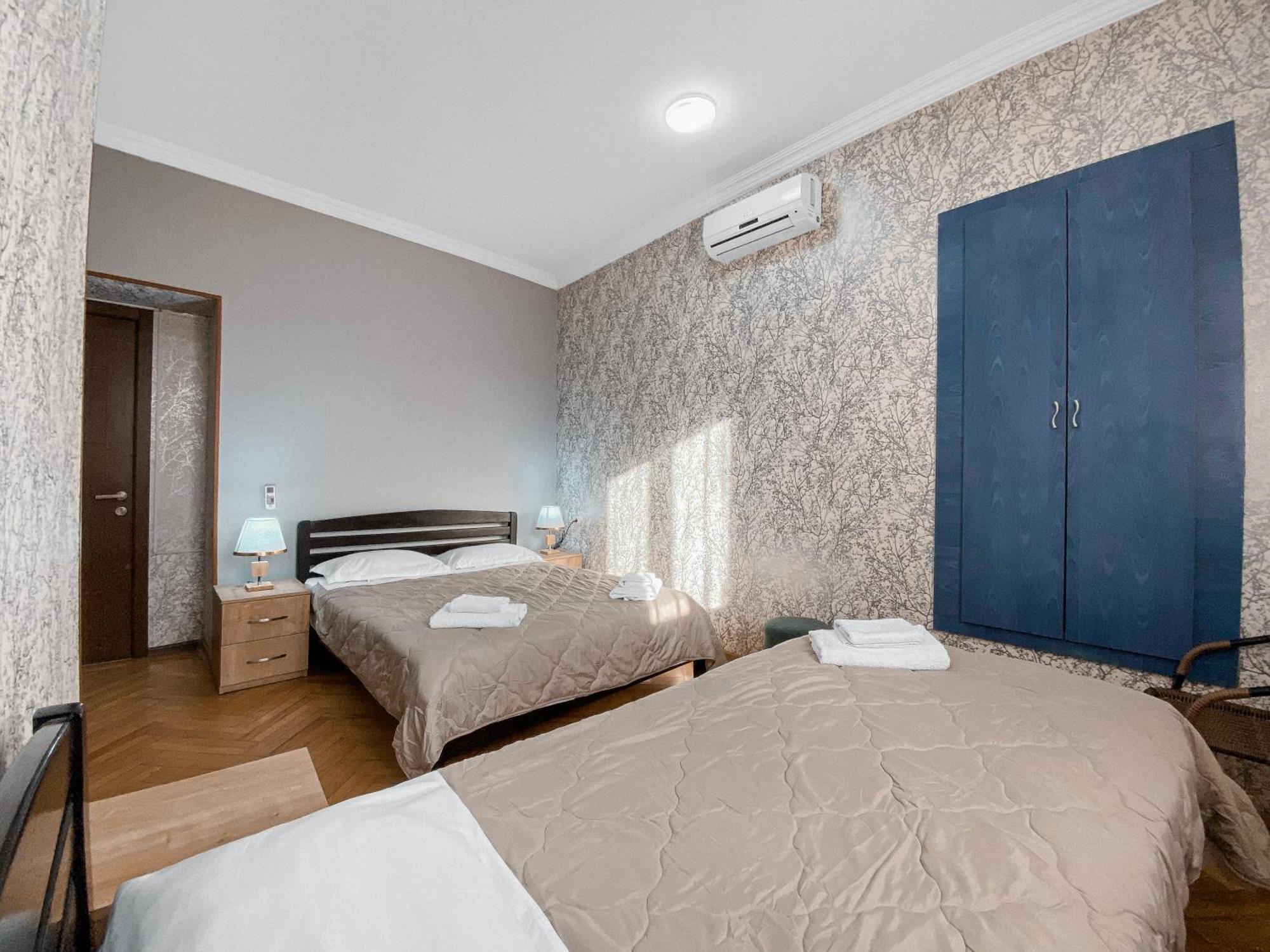 Lotus Hotel Tiflis Exterior foto